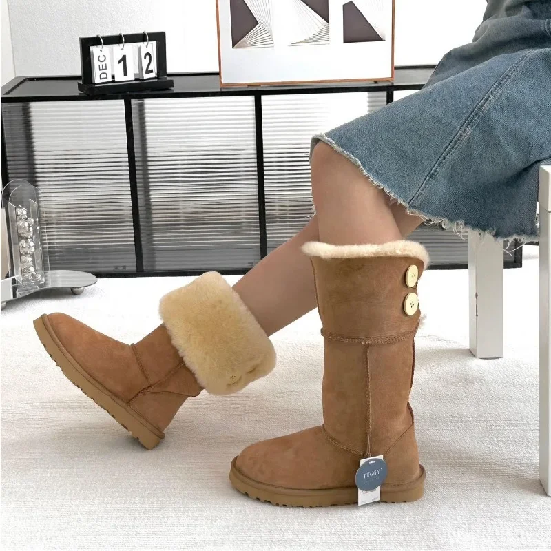 Made of genuine leather and wo - Ethnic Fashion Online review and price